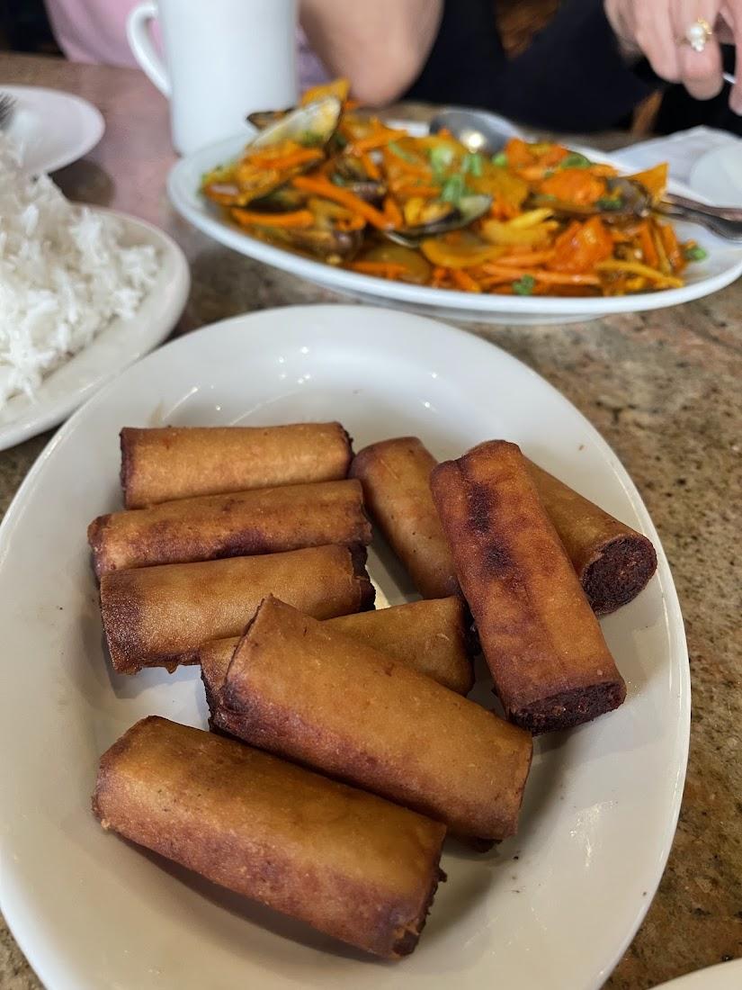 Tita Mia's Filipino Restaurant & Cafe